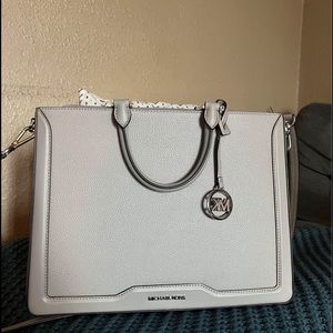 Large Michael Kors Crossbody